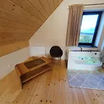 Tarnawa Gold, Sauna, Jacuzzi, Grota Solna, Willa *