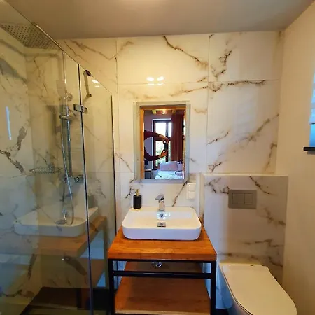 Tarnawa Gold, Sauna, Jacuzzi, Grota Solna, Villa *